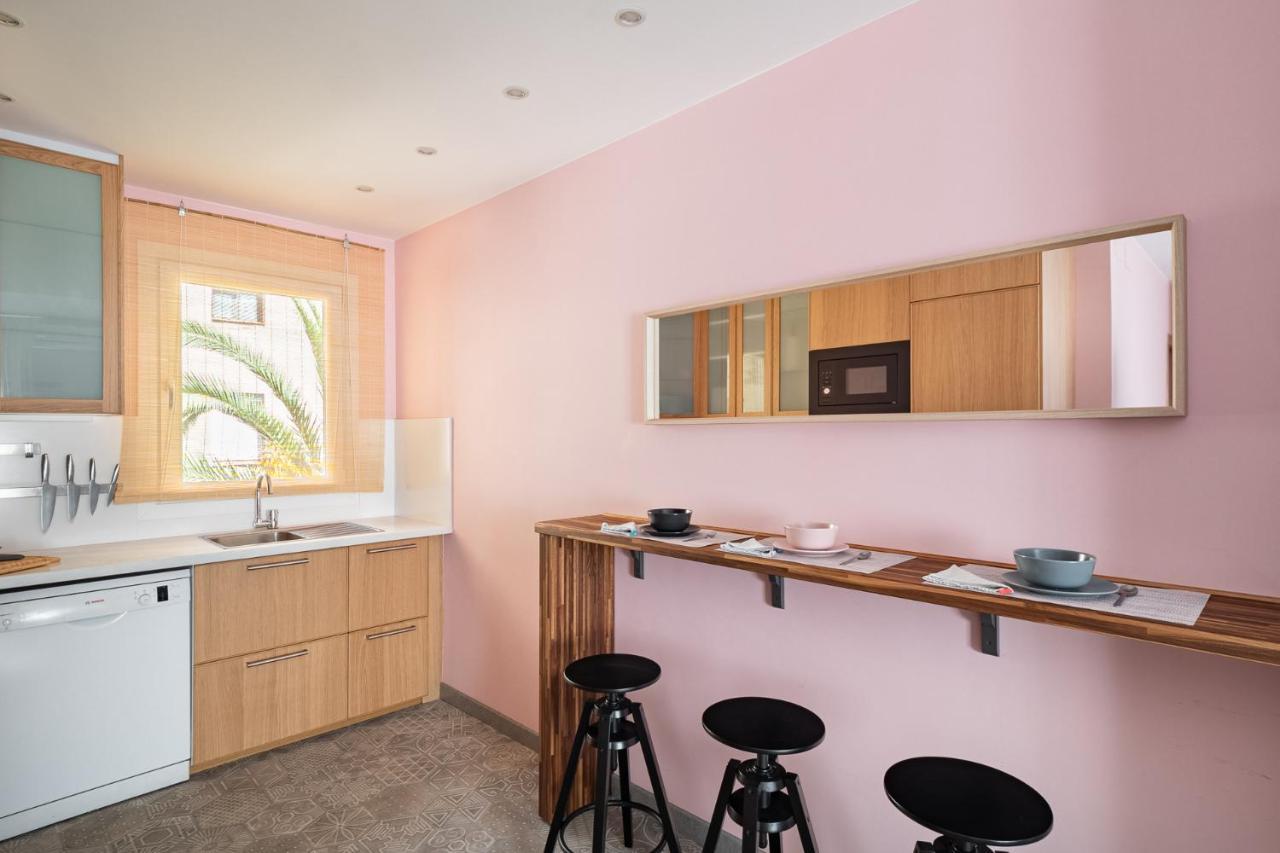 Three Bedrooms Apartment Βαρκελώνη Εξωτερικό φωτογραφία